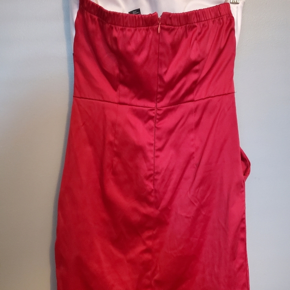 IMPRESS! White/Red Strapless Dress w/Pockets - Size M - Picture 7 of 7